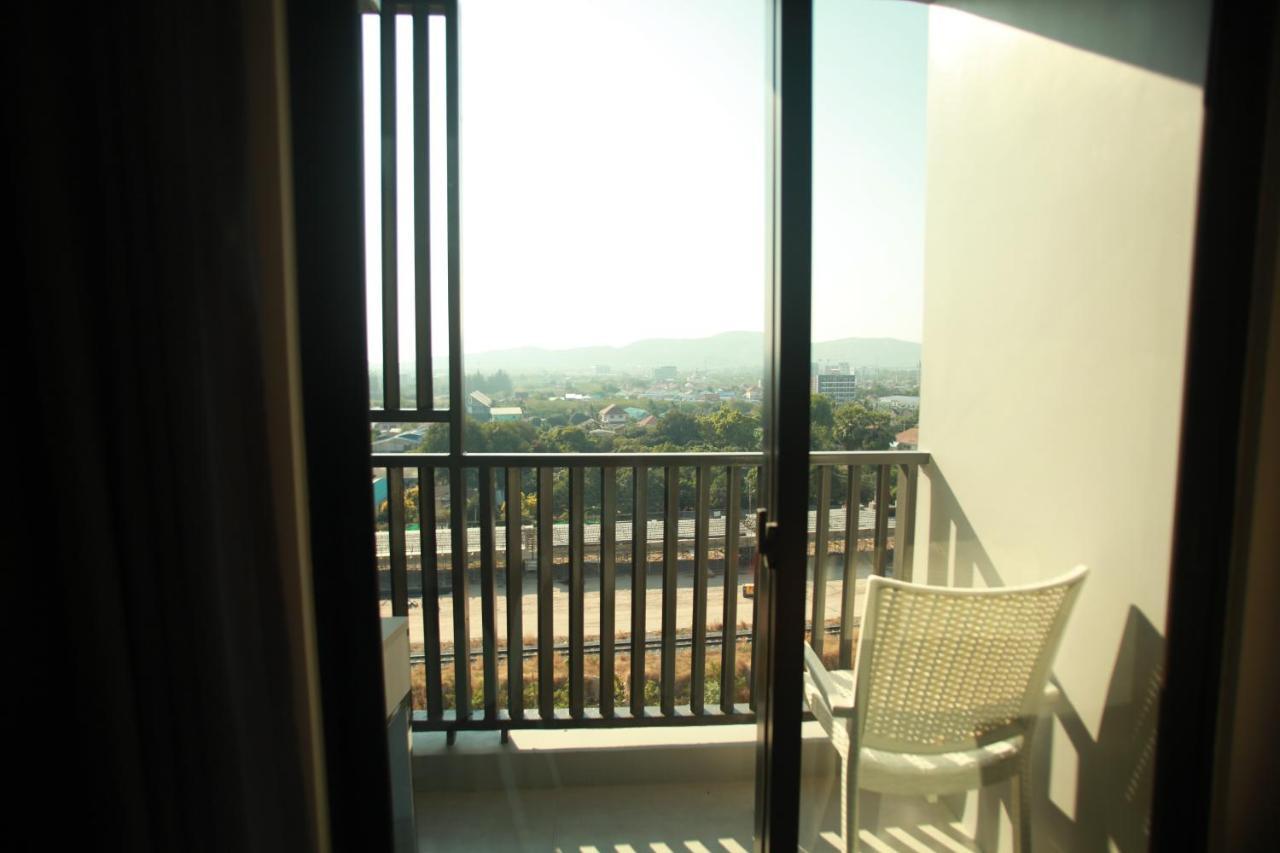 Huahin Dusitd2 Residences, Apartments Near Beach Eksteriør bilde